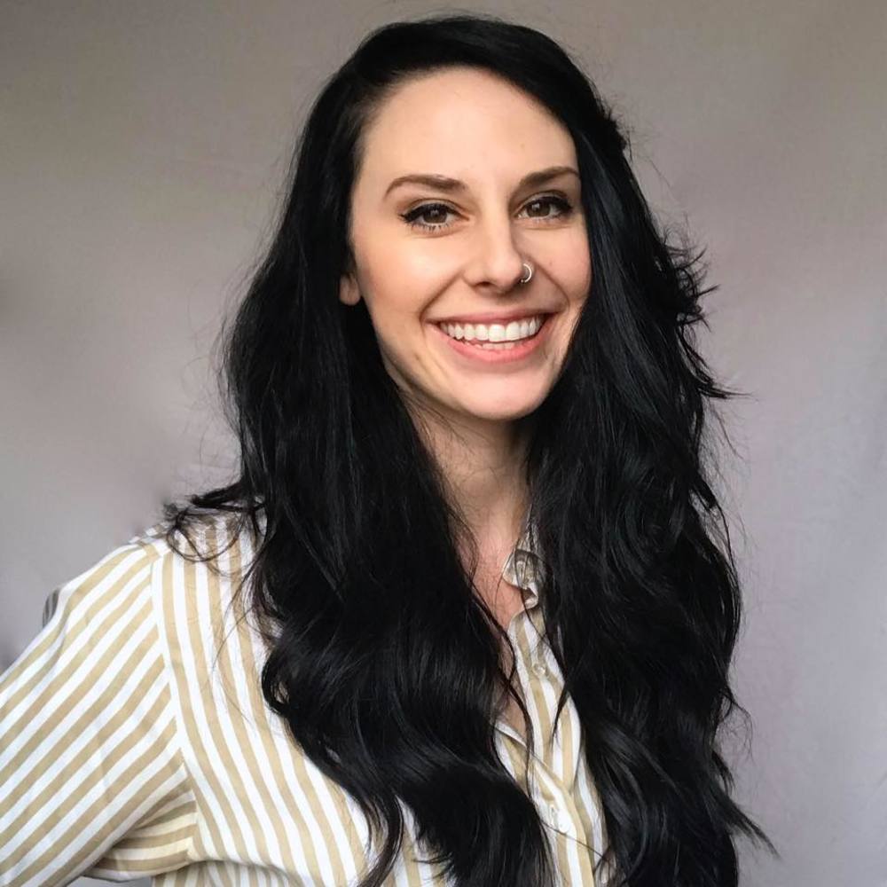 Meet your Posher, Alyssa